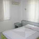 Eftelya 올루데니스