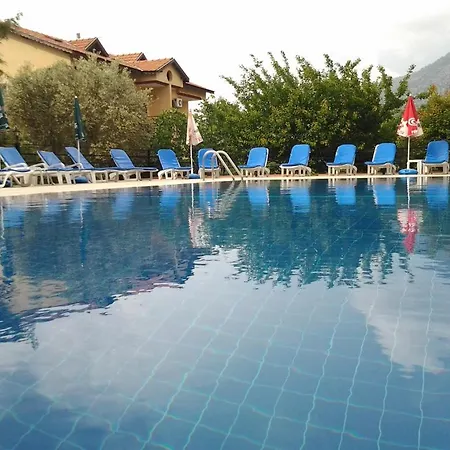 Lejlighedshotel Eftelya 3*