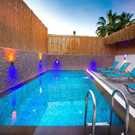 Hotel apartamentowy Eftelya